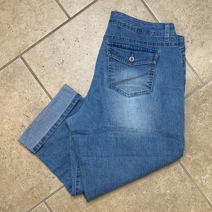 Sonoma Jean cuffed capris